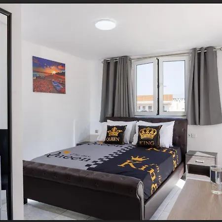 Apart Otel Kings 2*