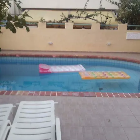 شقة فندقية Kings 3*